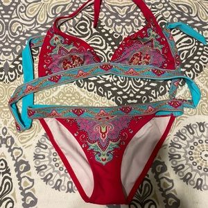 Victoria’s Secret bikini